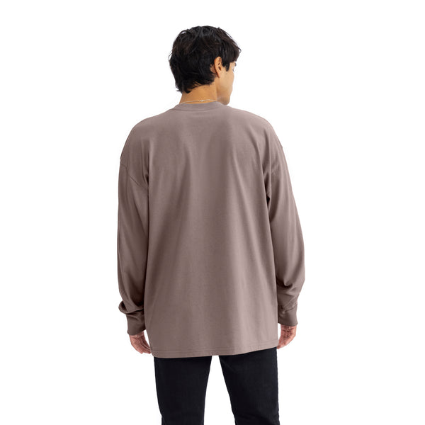 Introducing our Heavyweight Long Sleeve Ringspun Cotton T-Shirt: crafted for durability and comfort. Made from premium ringspun cotton, it offers unmatched softness. Versatile and timeless, it's an essential addition to any wardrobe.