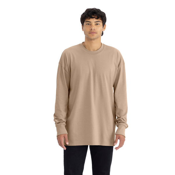 Introducing our Heavyweight Long Sleeve Ringspun Cotton T-Shirt: crafted for durability and comfort. Made from premium ringspun cotton, it offers unmatched softness. Versatile and timeless, it's an essential addition to any wardrobe.